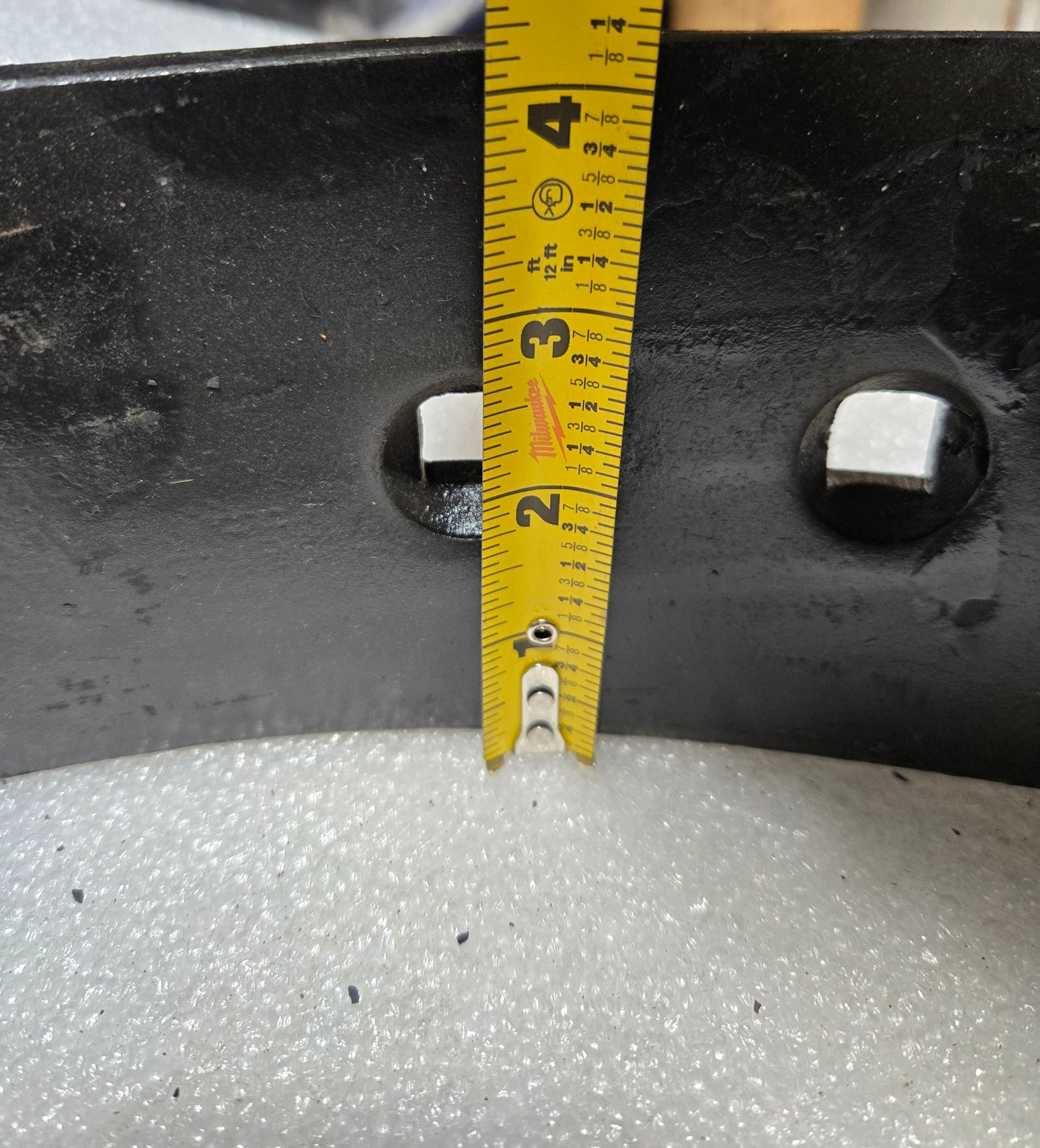 RIGHT HAND TWIST SHOVEL, 5J335