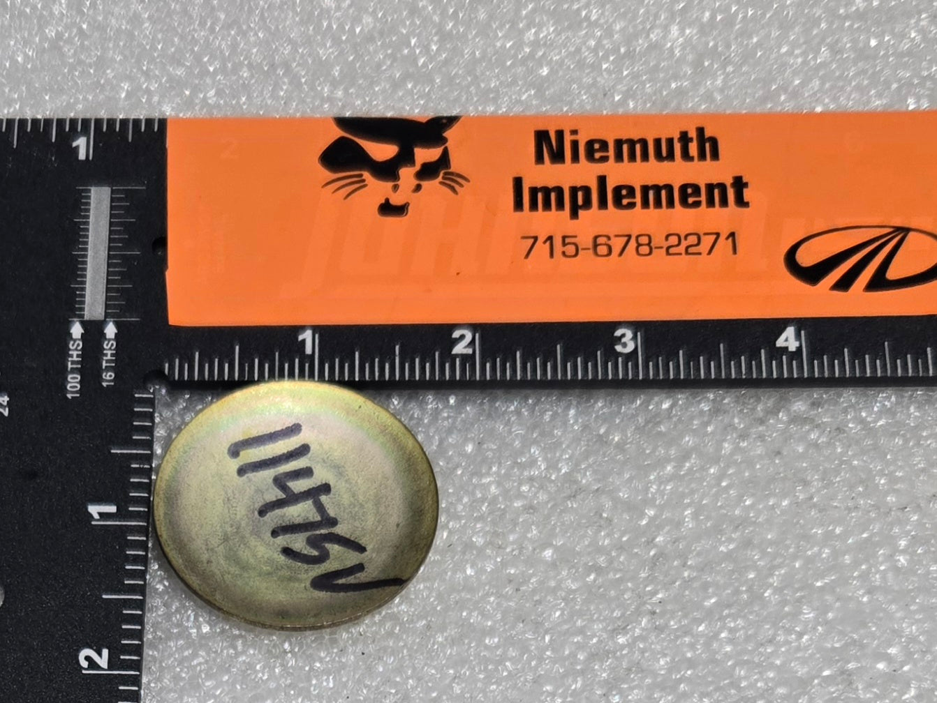 PLUG, 1-3/4", 11475V