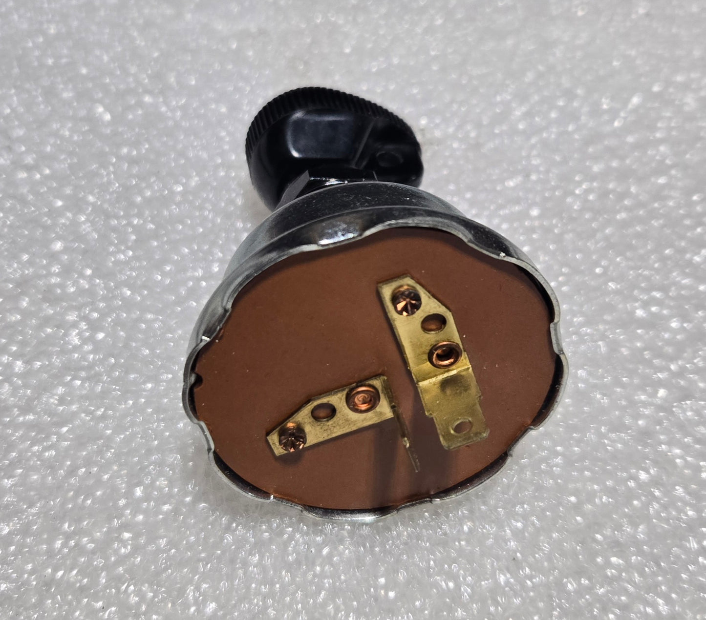 SWITCH, 504809V91