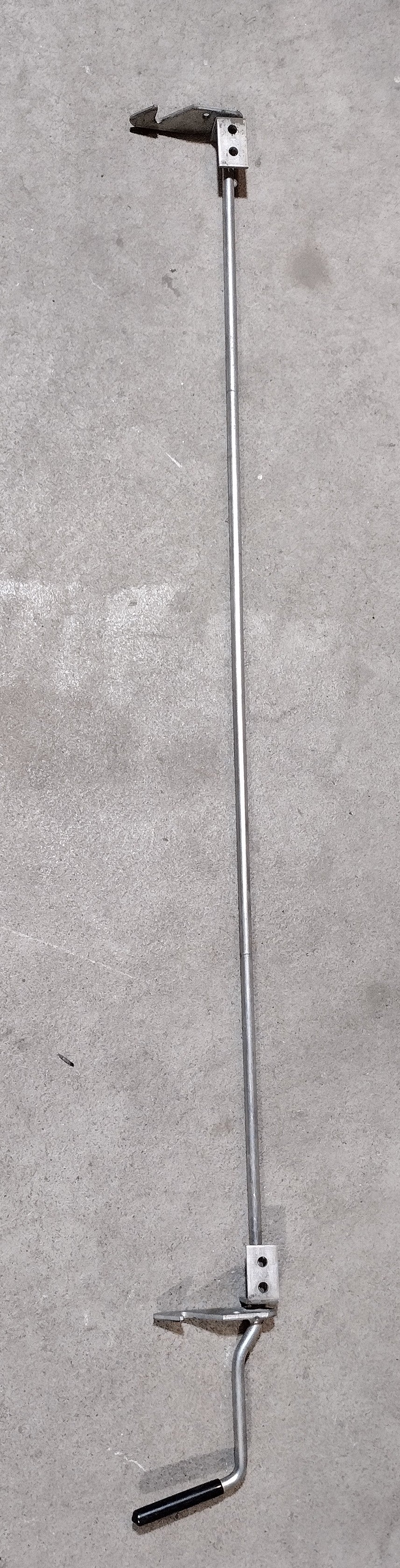 TILT BED LATCH ASSEMBLY, 102426901CC