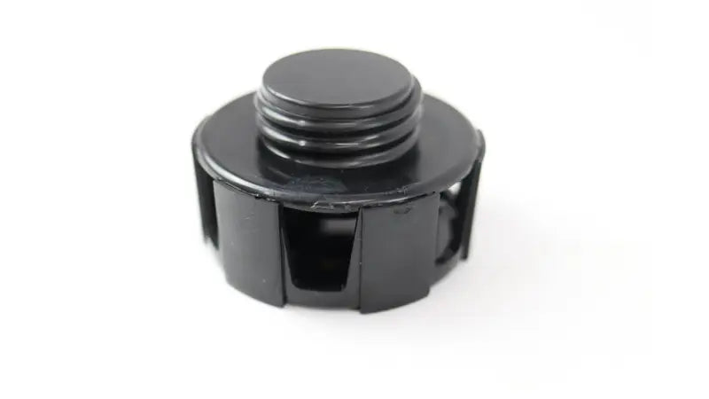 HYDRAULIC OIL CAP NON-VENTED, 6728149