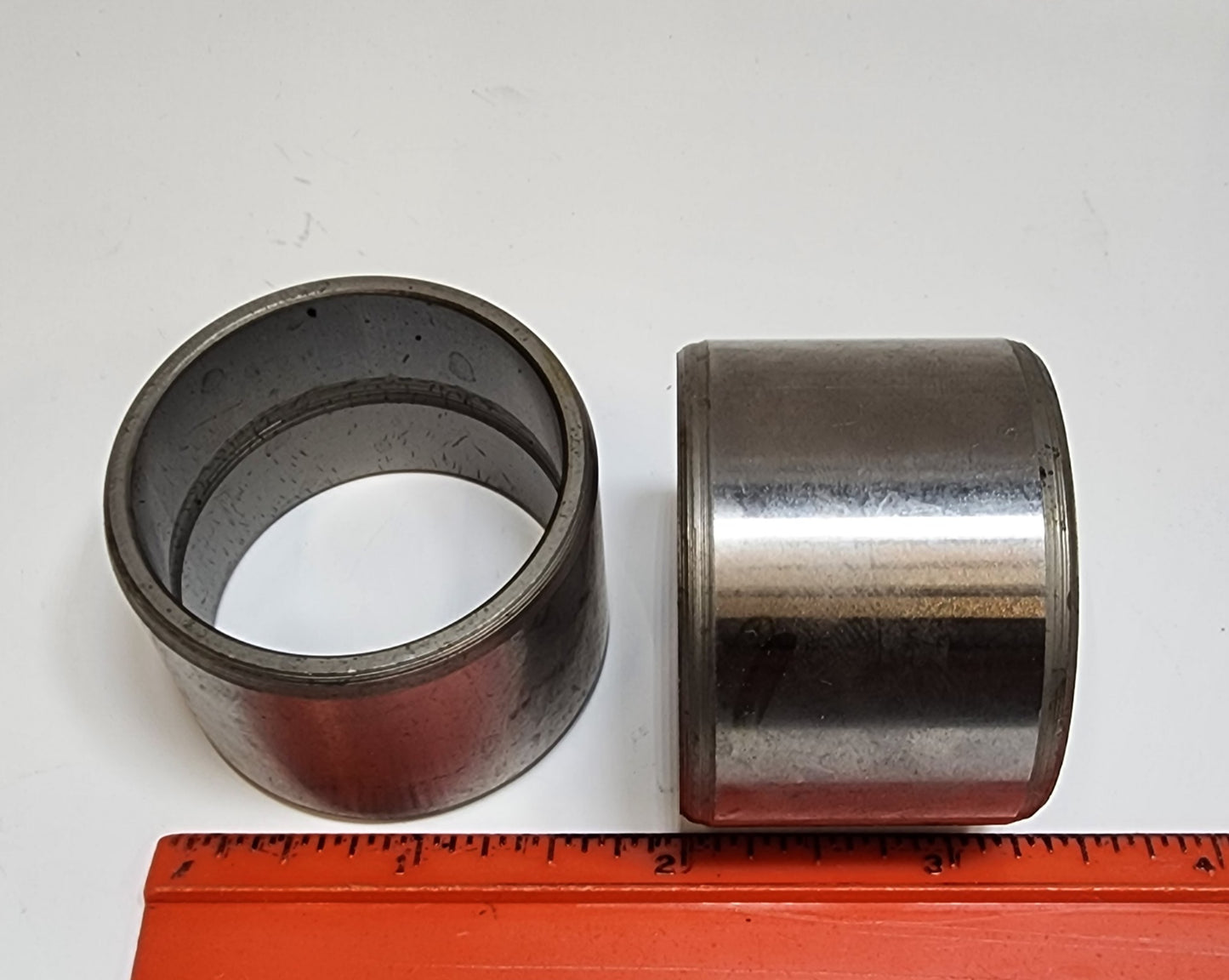 WEAR BUSHING, 6730997