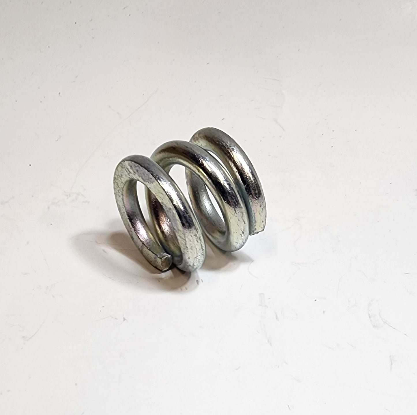 COMPRESSION SPRING, 6704453