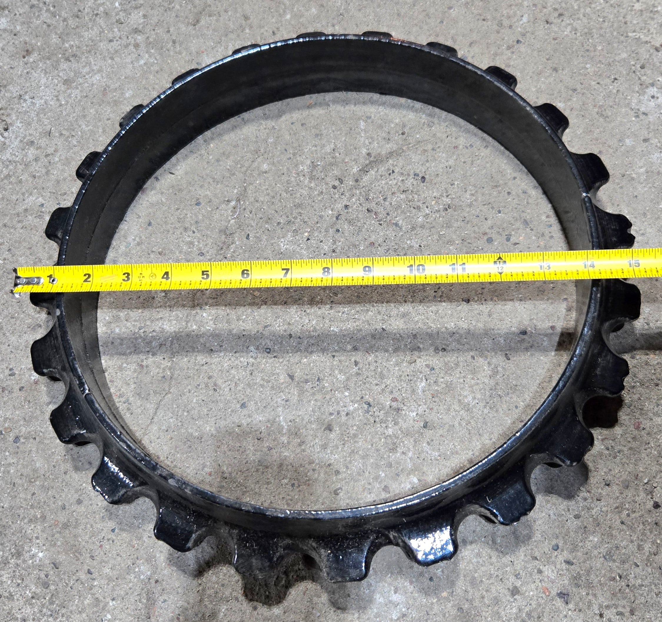 LARGE NOTCHED WHEEL, 4C688 – Niemuth Implement