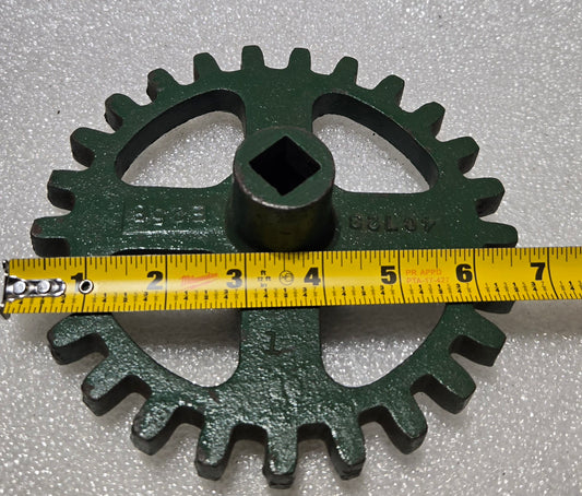 SEEDBOX DRIVE GEAR-25 TOOTH, 4C723