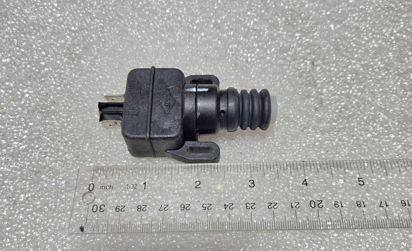 PTO SWITCH, 00013058P0