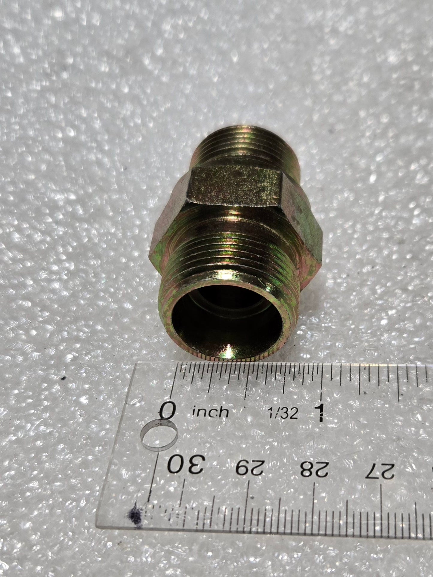 MALE STUD COUPLING, 000013363P04