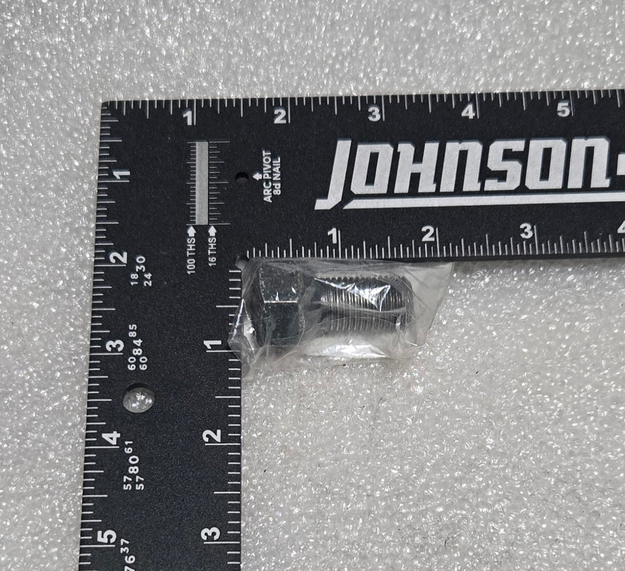 WHEEL BOLT M14*1.5*40, E007604574D1