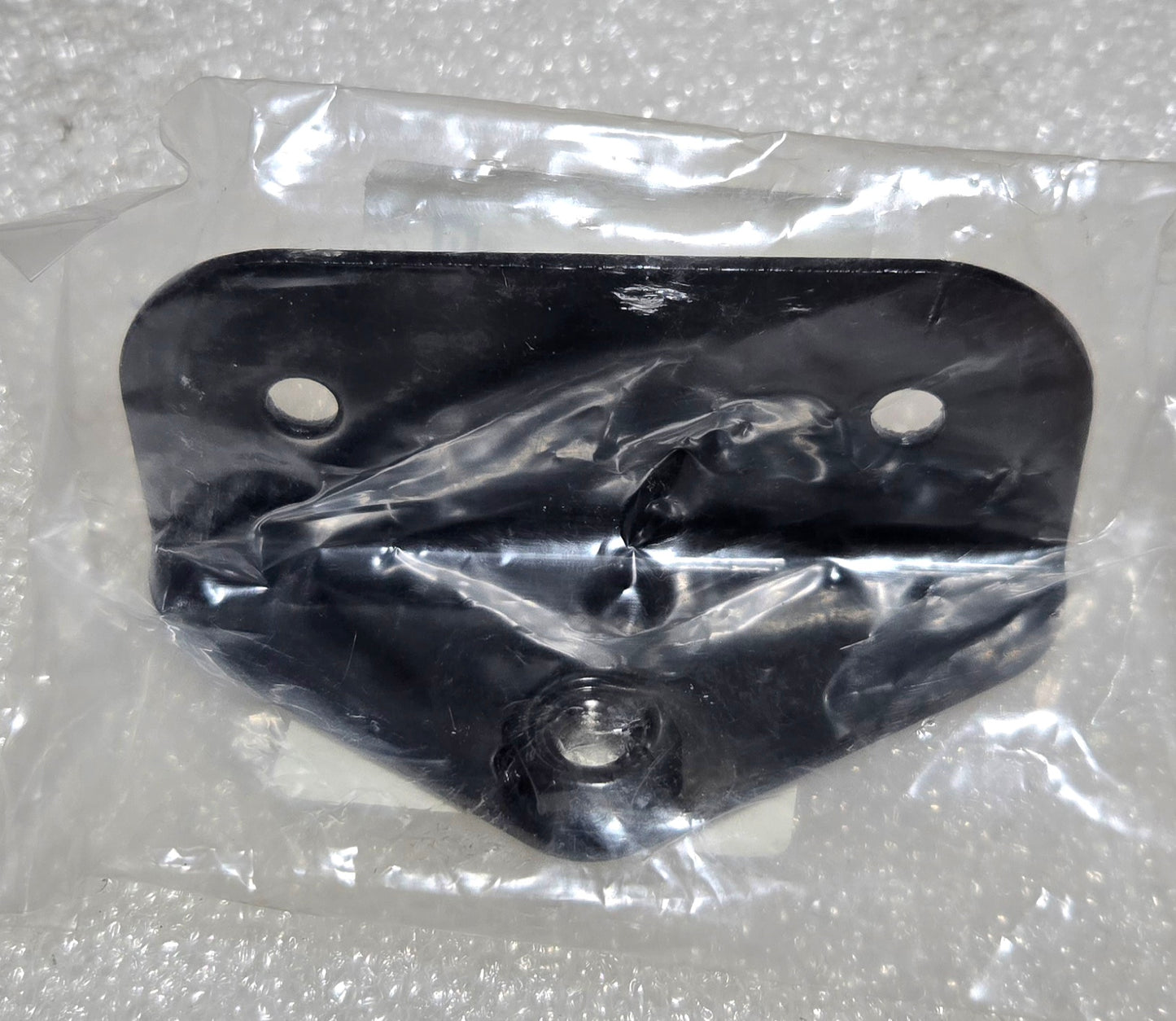 Right Rear Damper Bracket, 14527042400GB