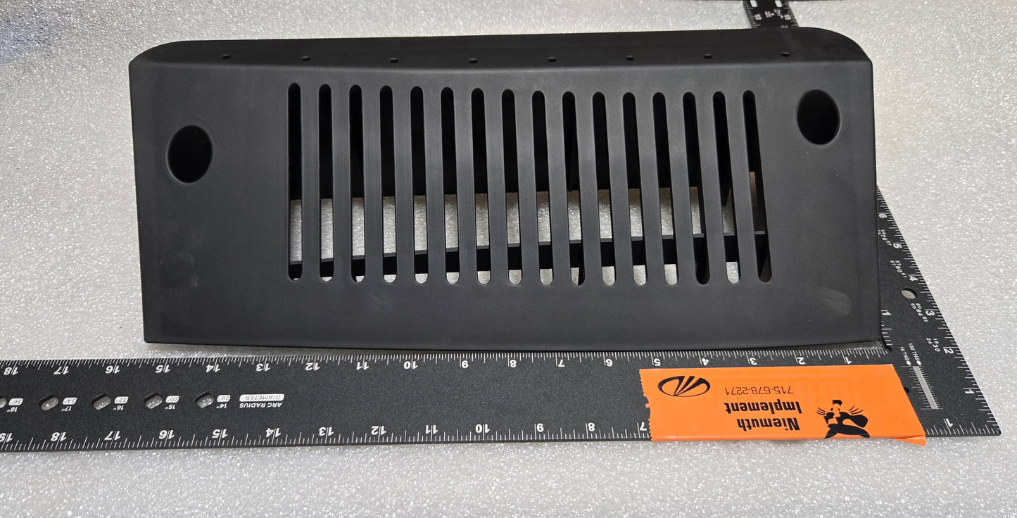Right Hand Cab Air Cover, 15807072421