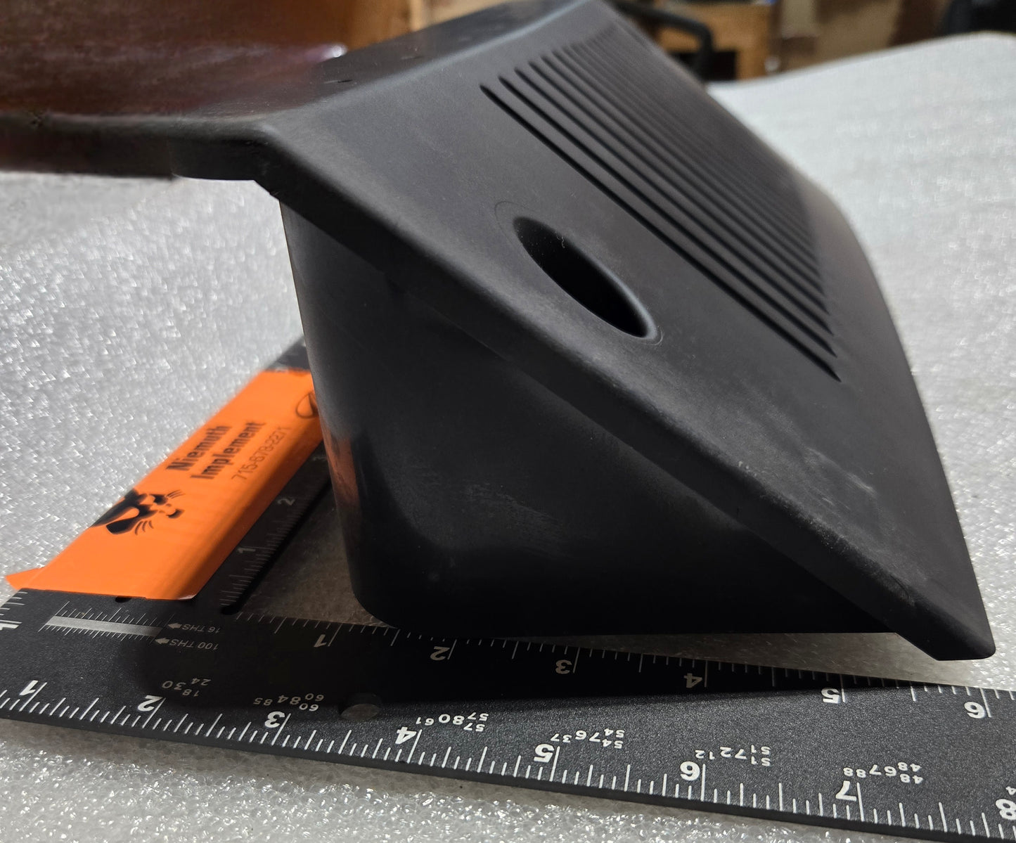 Right Hand Cab Air Cover, 15807072421