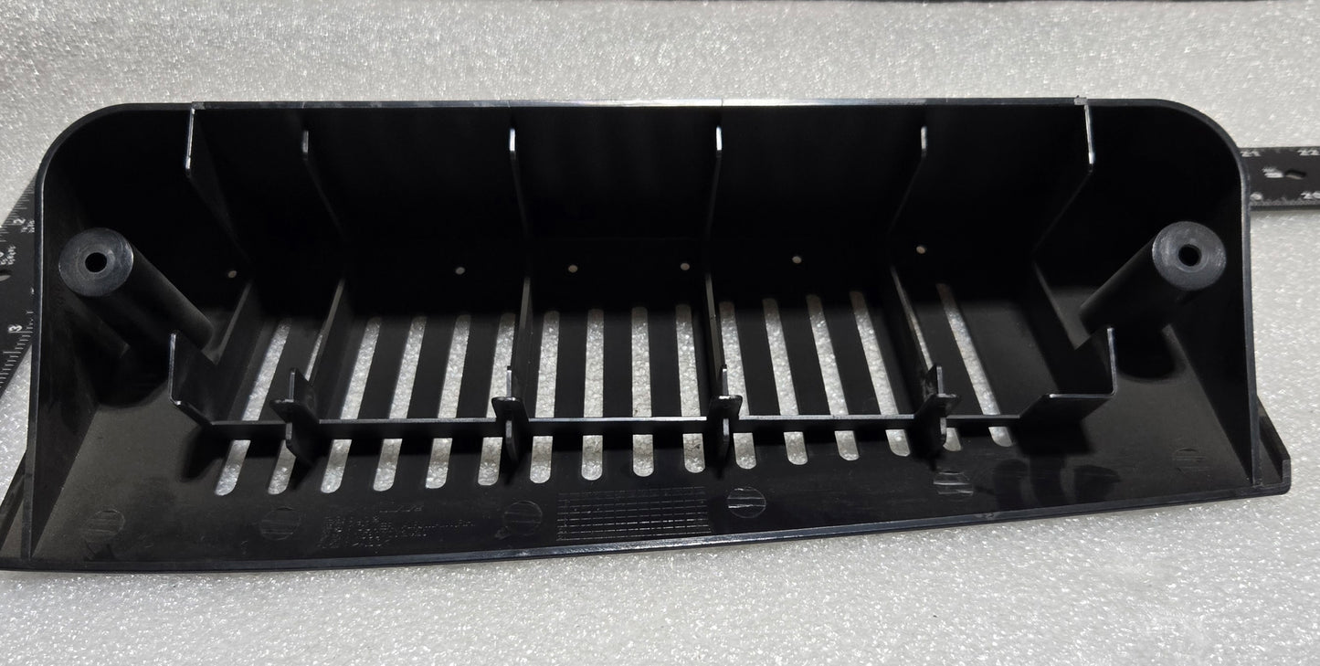 Right Hand Cab Air Cover, 15807072421