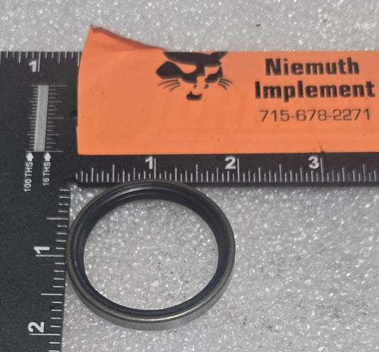 Oil Seal, 1860867M5