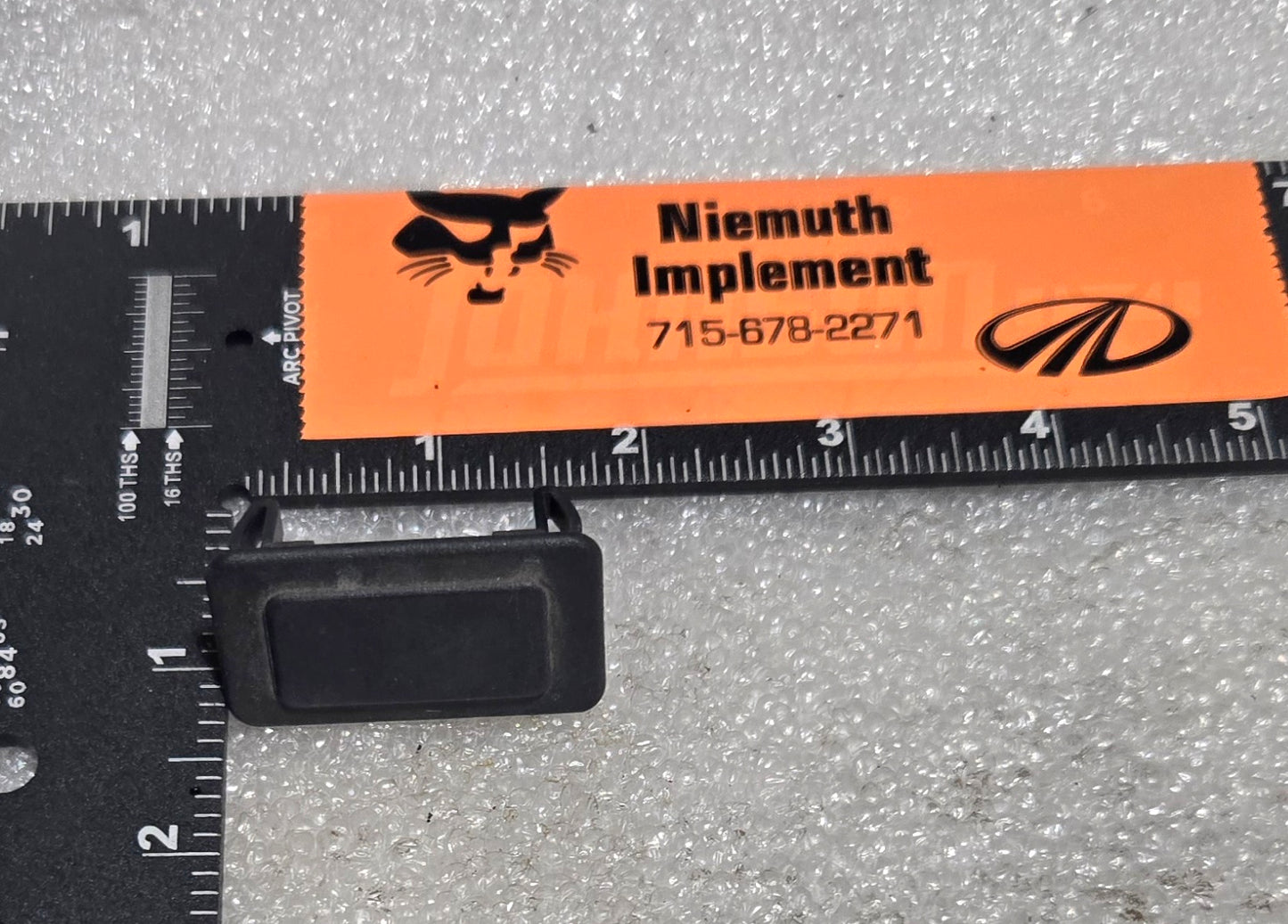 ROCKER SWITCH PLUG, 6719038