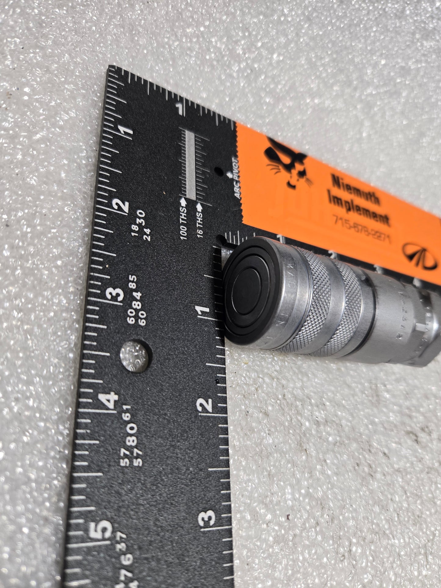 Flat Faced Female Coupler, 7246788