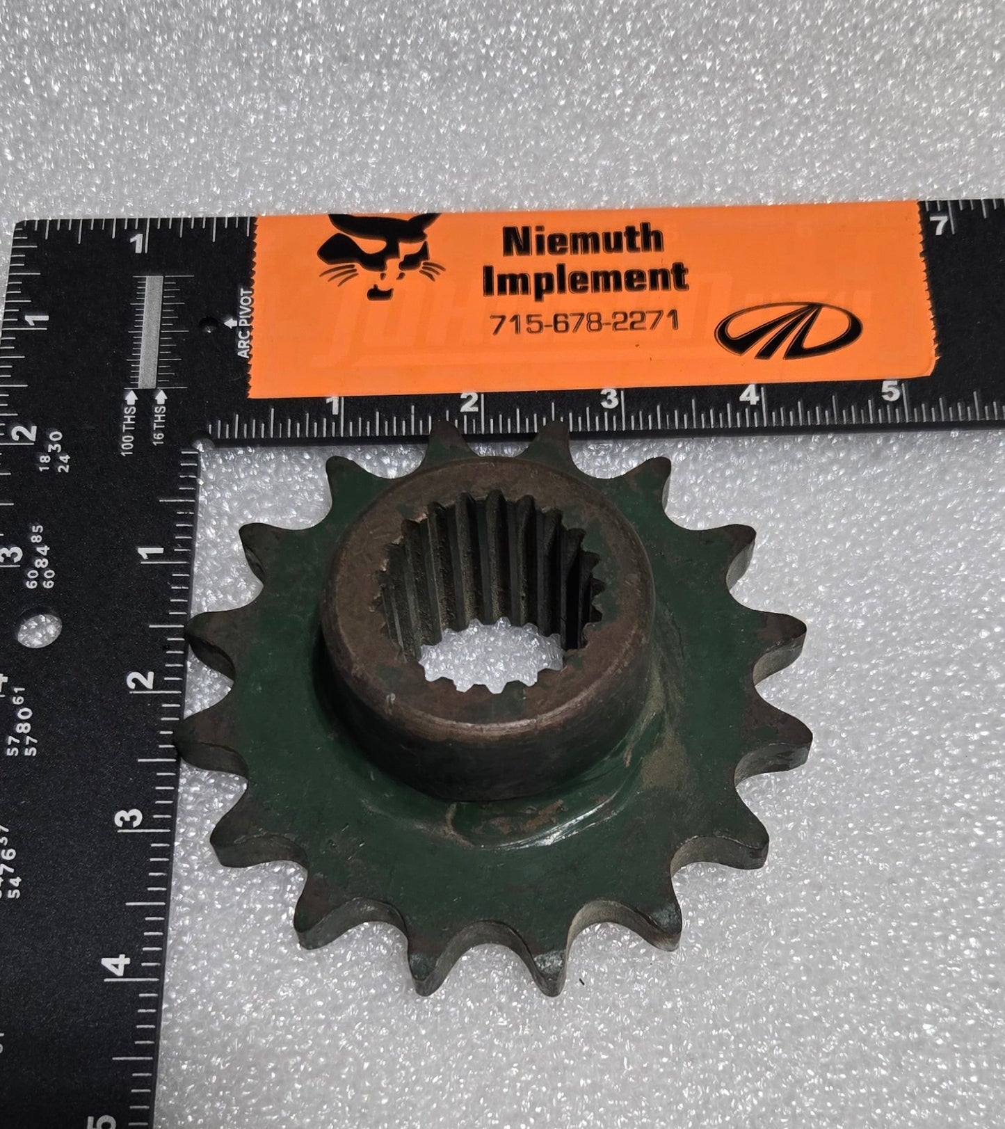 Sprocket, 16 Tooth, 200460