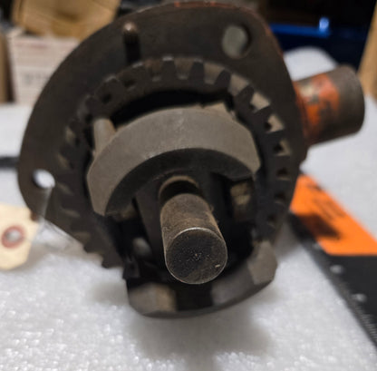 HOUSING, W, GEAR & WEIGHT, 70203526                 USED