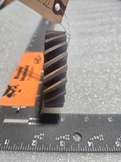 GEAR, 70206969                   USED
