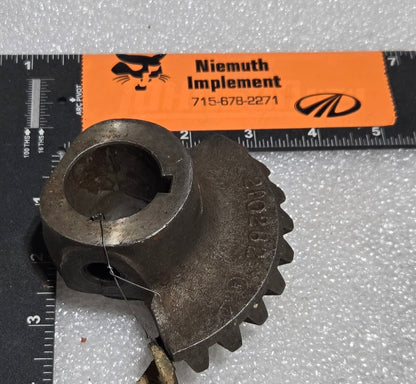 GEAR, 70210282