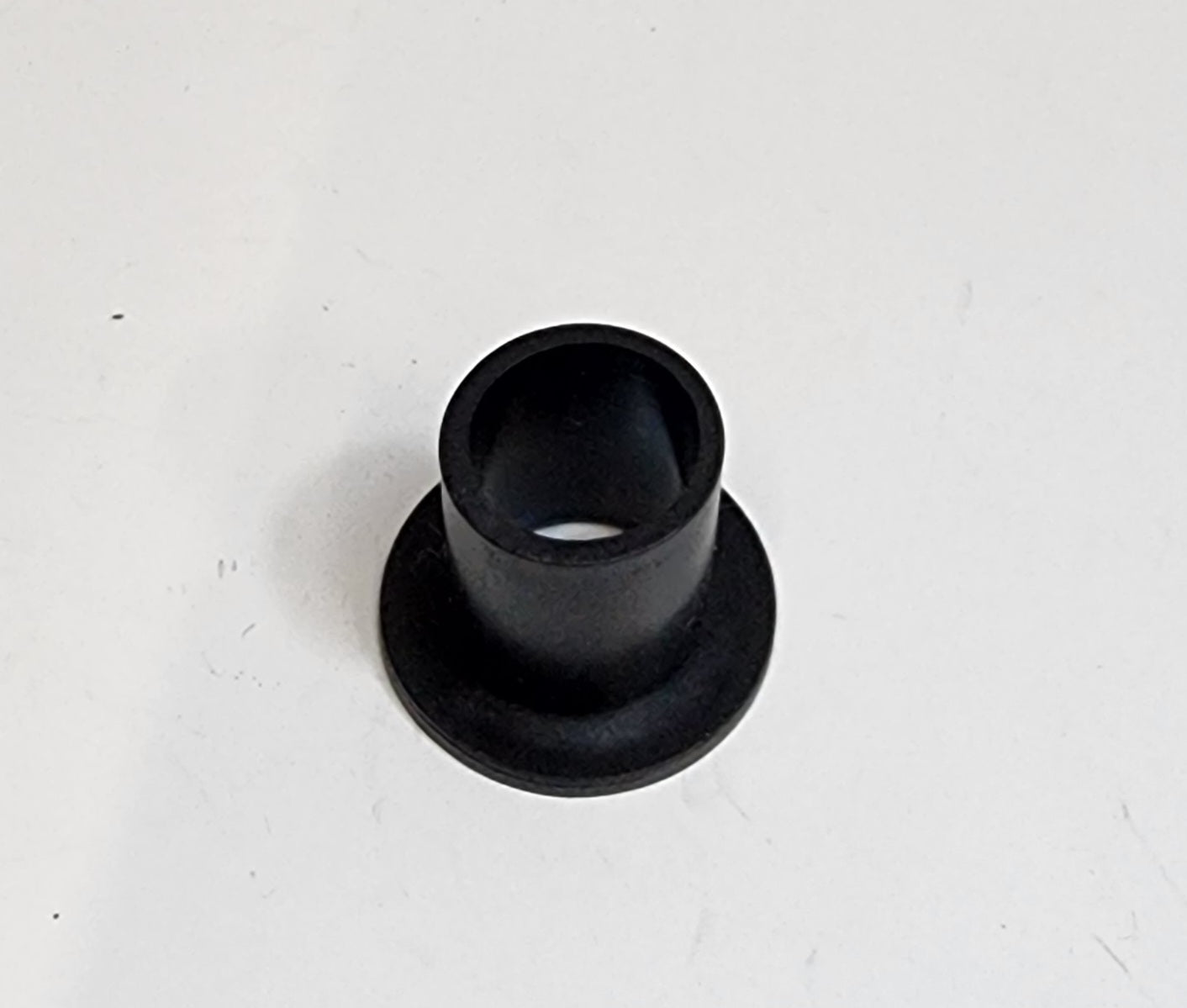 BUSHING, 6706387